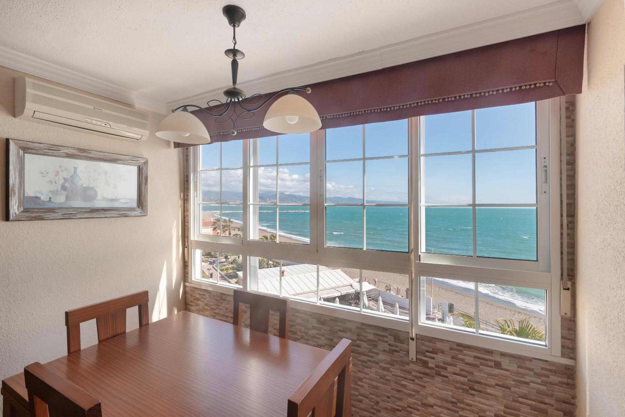 Apartamento Primerisima Linea Playa Málaga